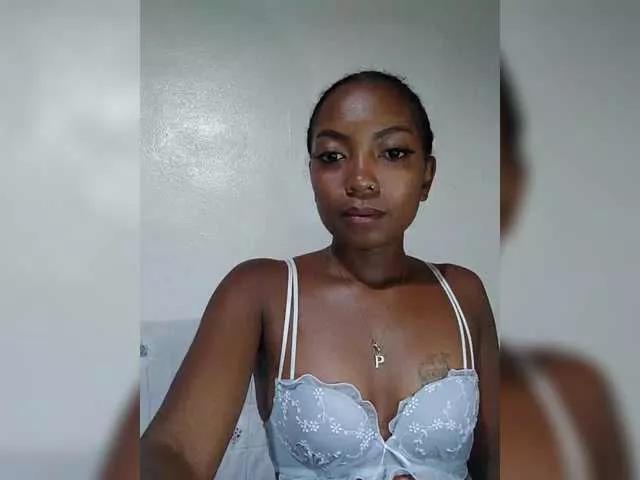 maliah on BongaCams 