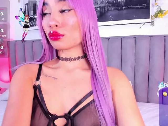 Offline MandyWester on BongaCams