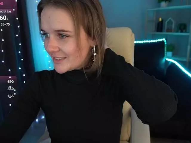 MaribelRiver on BongaCams 