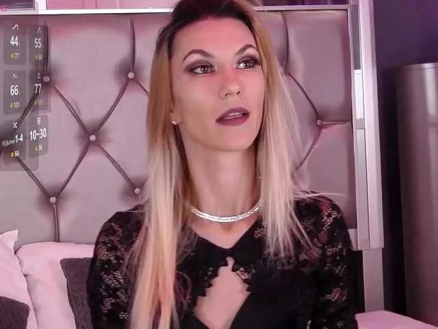 Offline MayaHale on BongaCams