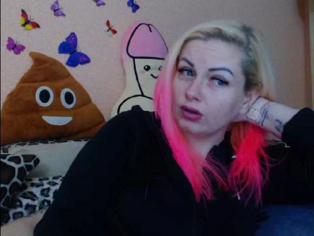 melek-7250 on BongaCams 