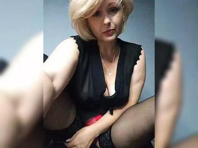 Merime79 on BongaCams 