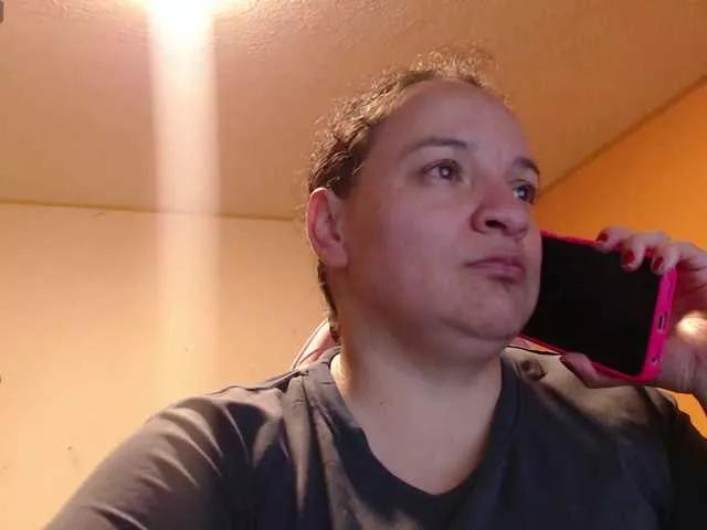 miaabrownn2 on BongaCams 