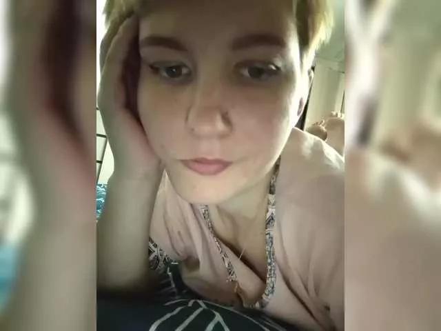 MickroMira-1 on BongaCams