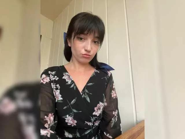 Offline MidnightEva on BongaCams