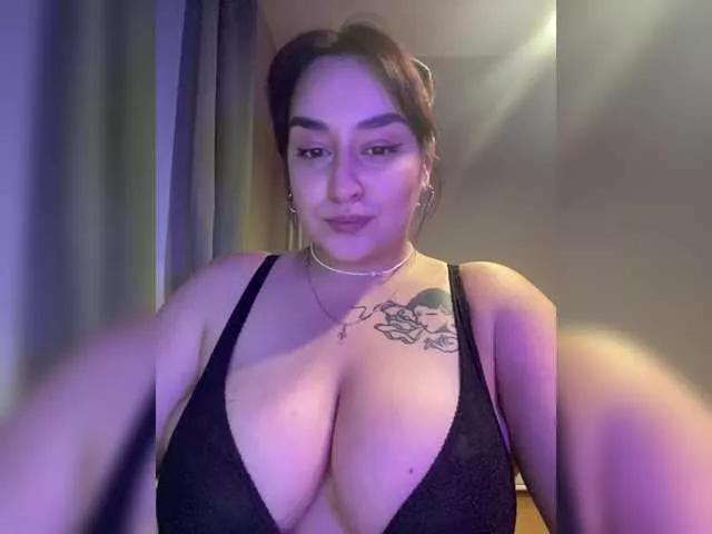 MilaLav on BongaCams 