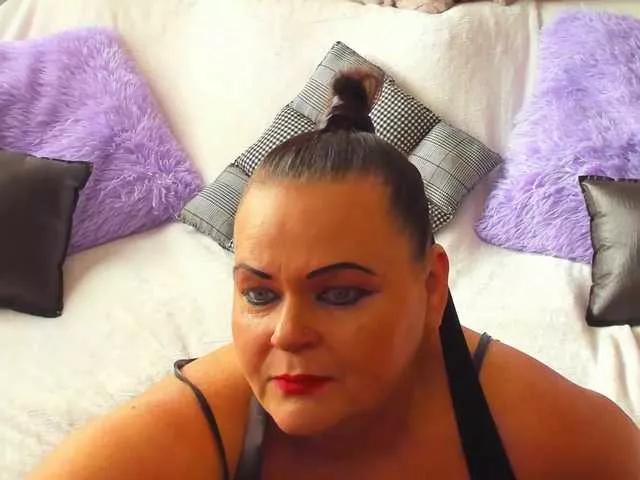 MilanaBiegert on BongaCams