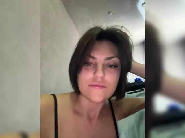 Freechat MileniumJuls on BongaCams