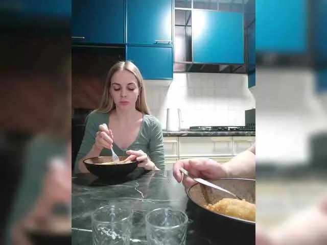 Offline Mileshil on BongaCams