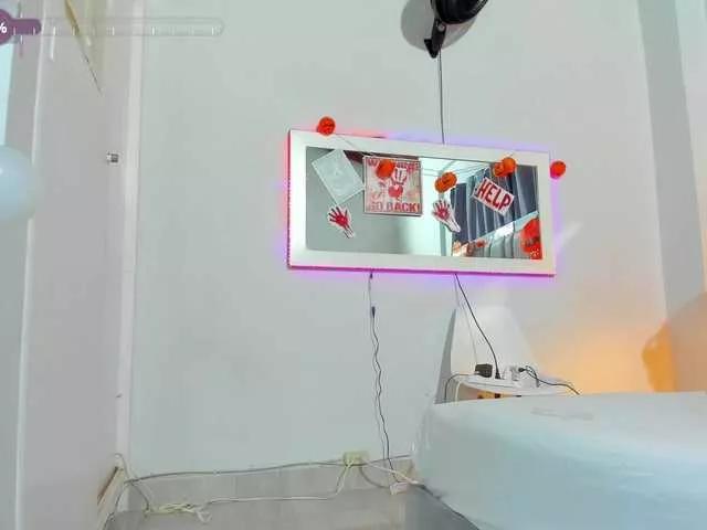 milfhorny69 from BongaCams