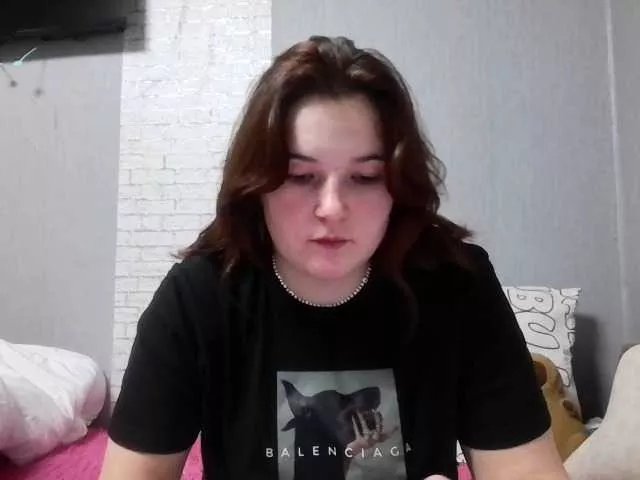 Offline MilyaLove on BongaCams