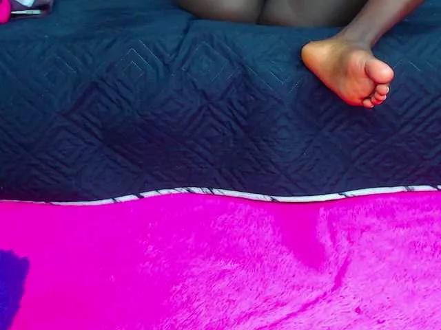 milytylor on BongaCams