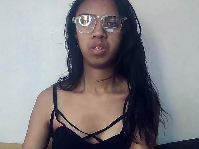 Mimie586 on BongaCams 
