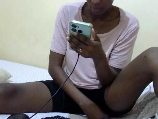 Miss-beauty on BongaCams 