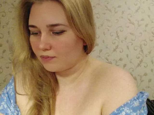 MissLilyAbrams on BongaCams 