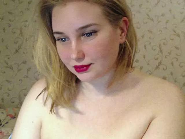 MissLilyAbrams on BongaCams 