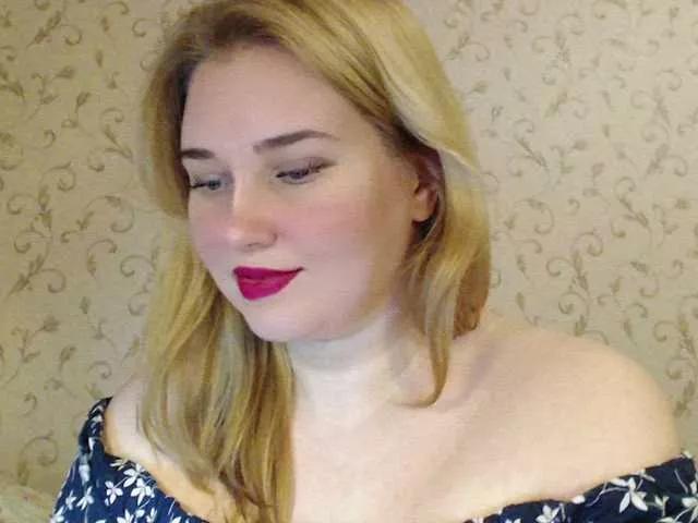 MissLilyAbrams on BongaCams 