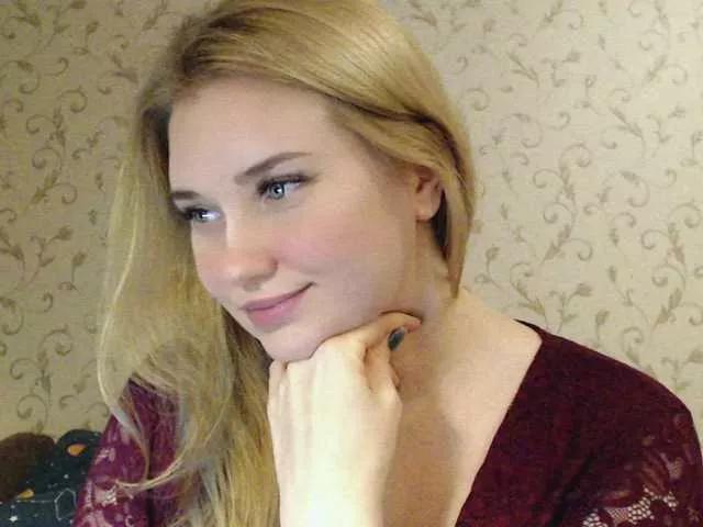 MissLilyAbrams on BongaCams 