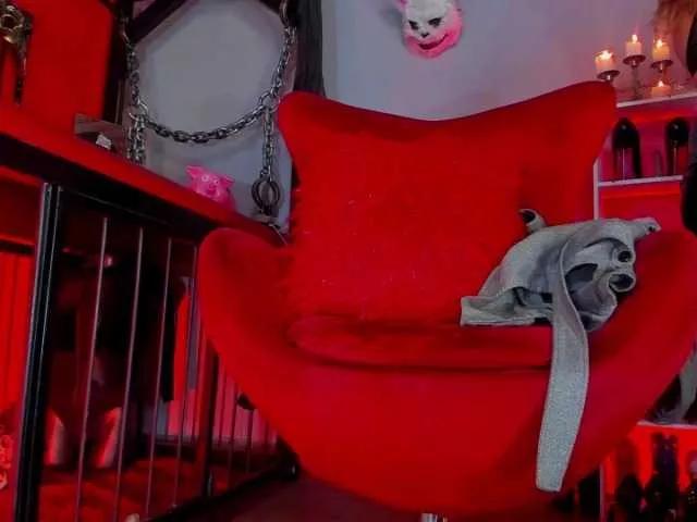 Offline MistressAndre on BongaCams