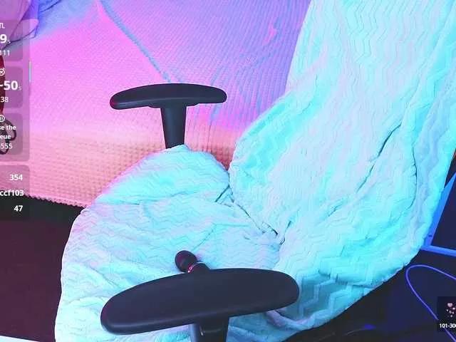 Offline MizukiNoYoru on BongaCams