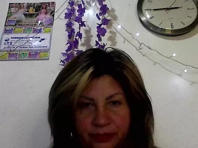 Mmmcutemm on BongaCams 