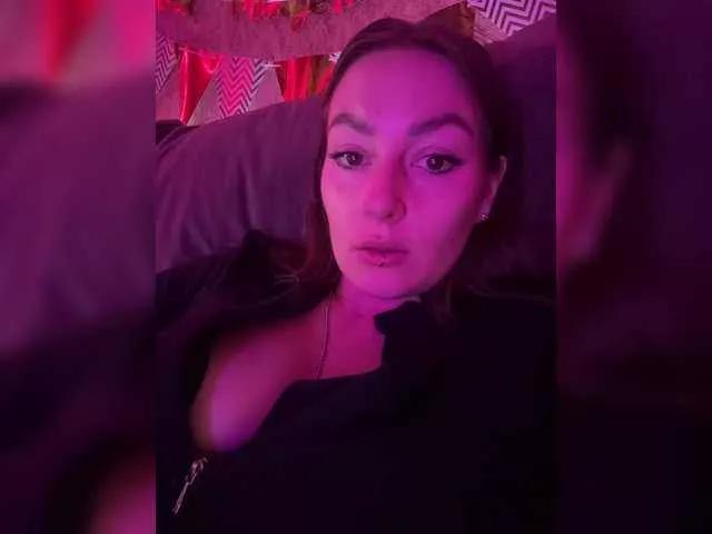 Molly69x on BongaCams 