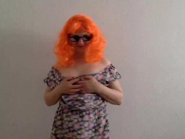 Offline MoonArt69 on BongaCams