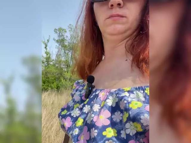 Offline MoonArt69 on BongaCams