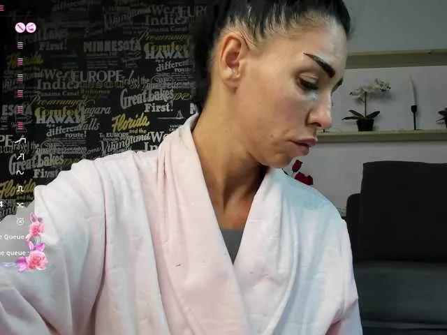 MyaBlack on BongaCams 