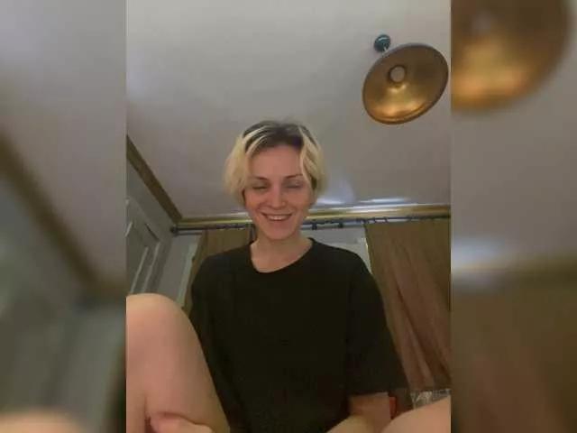 Natalieonfire on BongaCams