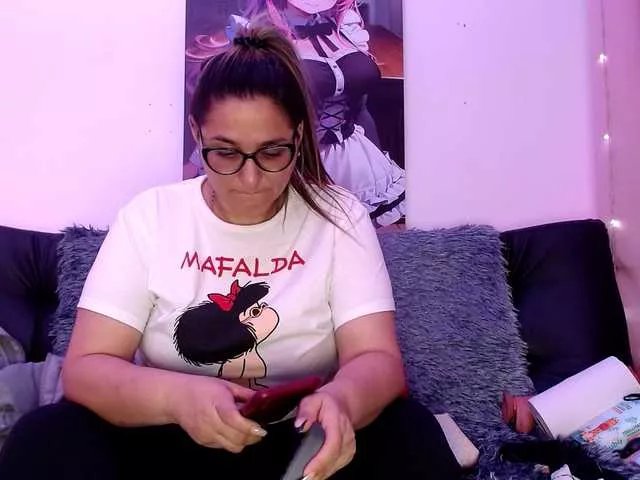 Natalliecolliz on BongaCams 