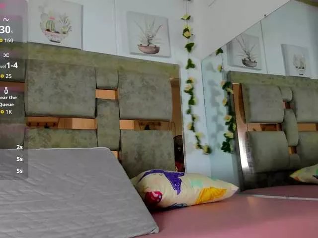 Offline Natasha-Adams on BongaCams