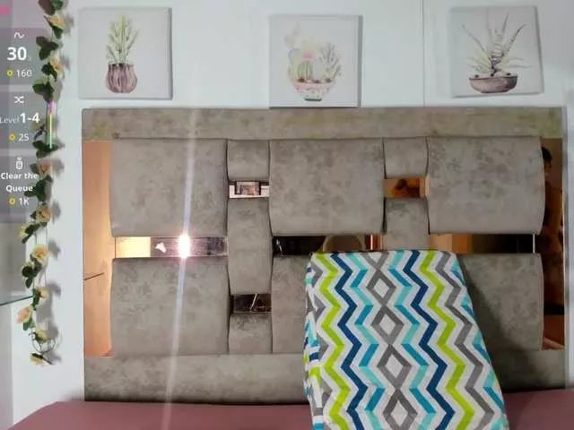 Offline Natasha-Adams on BongaCams