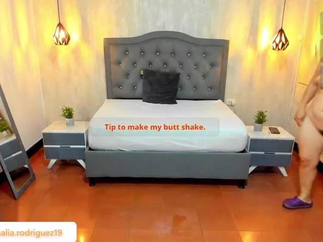 Nathalia-rodriguezz from BongaCams