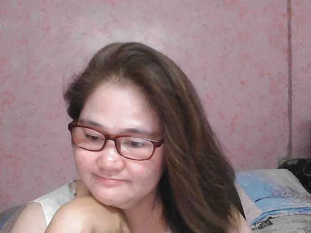 NICEtitspinay — #tits 10 #Ass 15 # Naked 25 # Pussy 50 #Pussy play 100