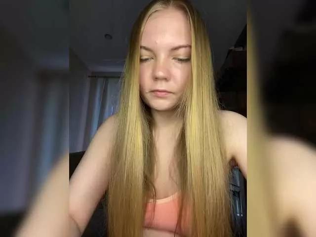 Nika7M on BongaCams