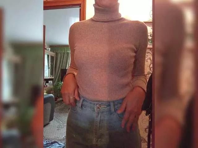 NinonDePeace on BongaCams