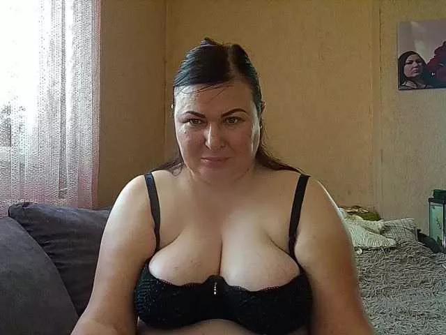 Noel-Lisa on BongaCams