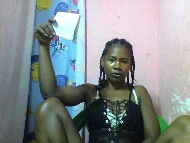 nomenen from BongaCams