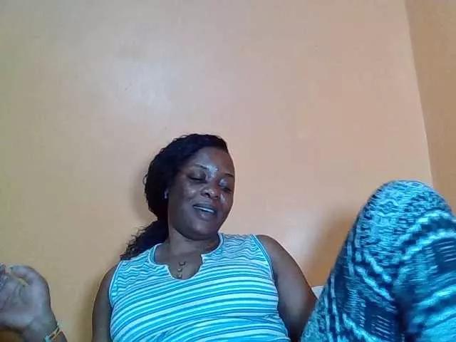 Prettyblackgal on BongaCams