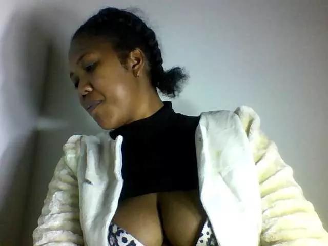 Priciasexy on BongaCams