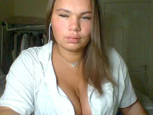 PrincessGem on BongaCams 
