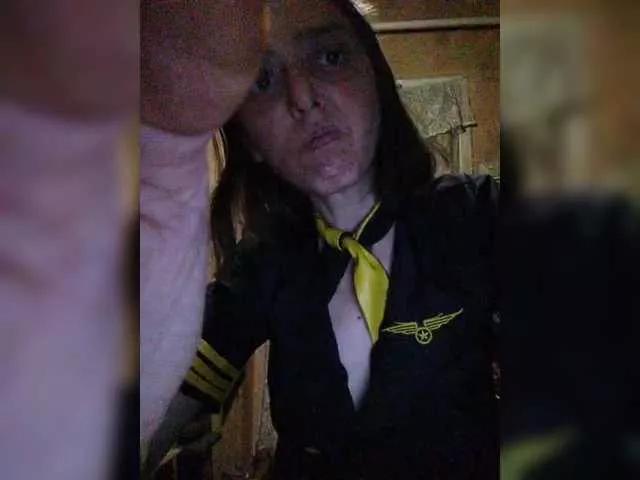 Queen321a on BongaCams 