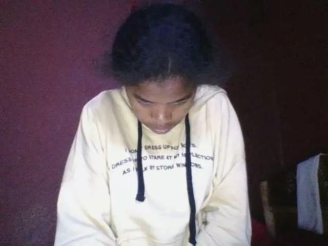 Raishahot on BongaCams 