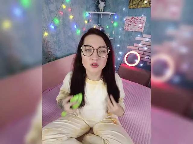 Rosia-Guess on BongaCams 