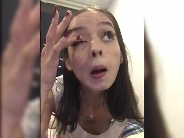 Offline salome-brown on BongaCams