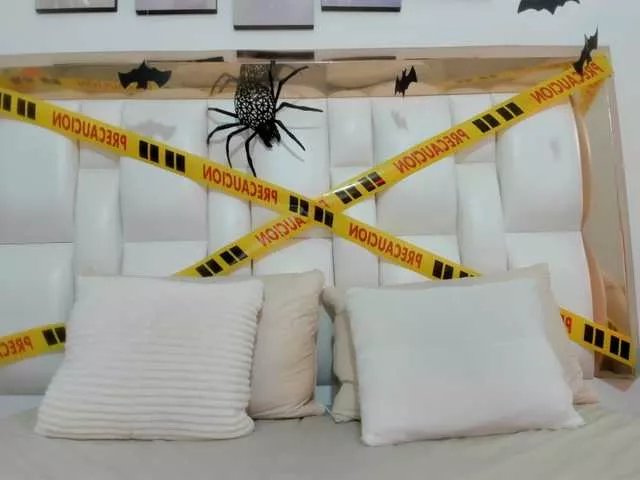 Offline SamantaMilff on BongaCams