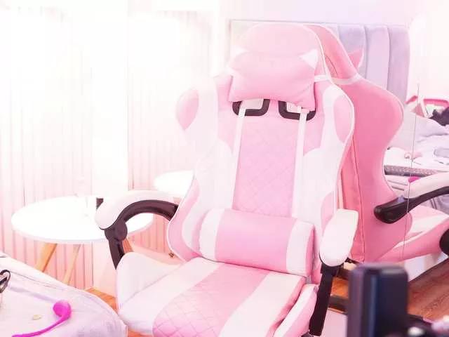 Offline SamaraCollinss on BongaCams