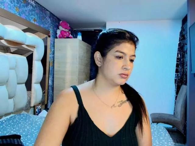 Offline sara401 on BongaCams