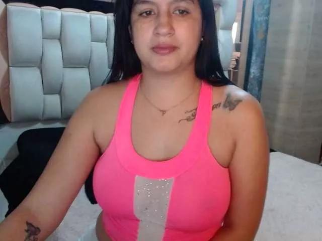 Offline sara401 on BongaCams